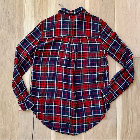 AEO Red and Blue Soft Womens Flannel - Picture 2 of 6